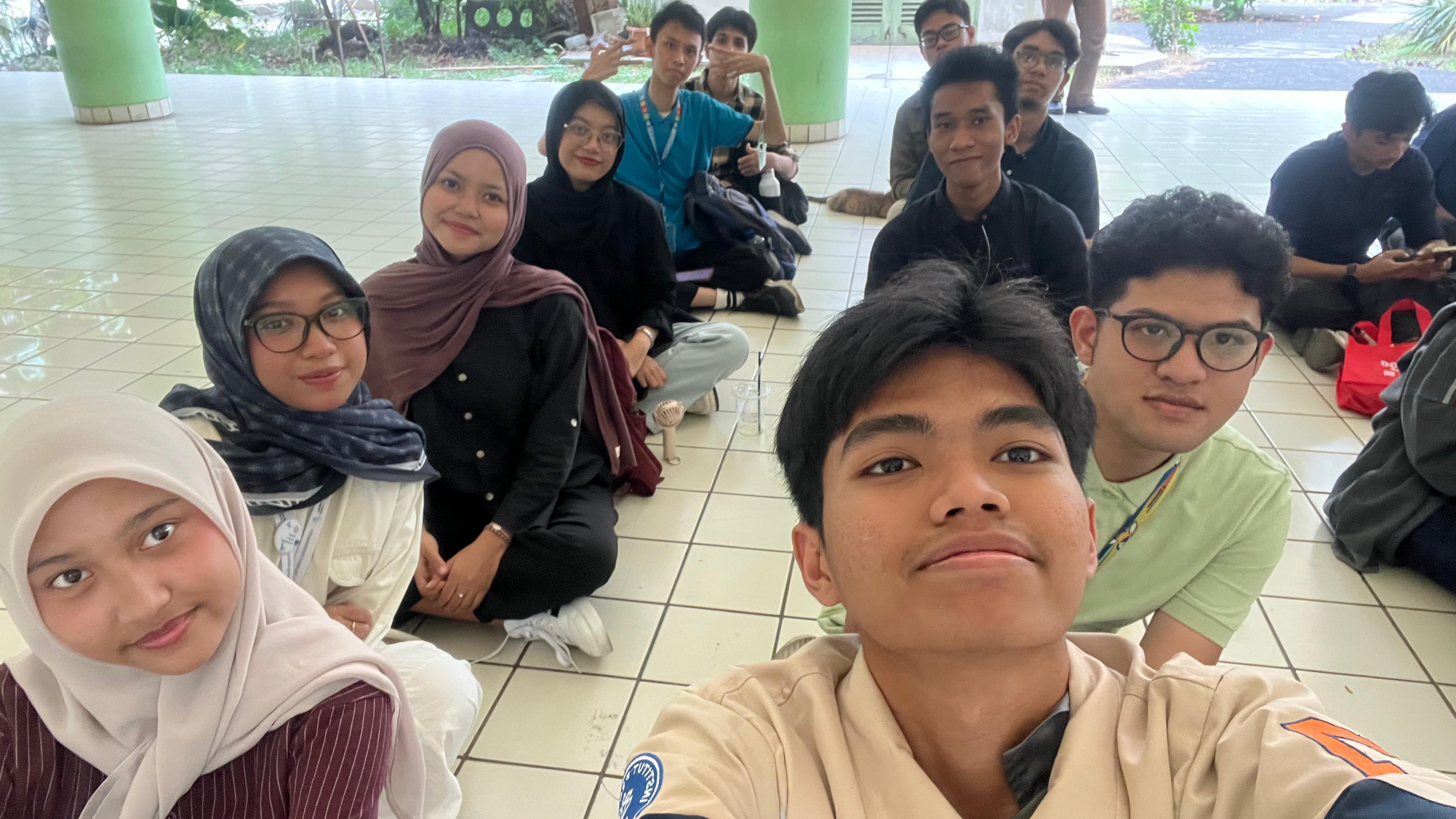 PI Week Pertama
